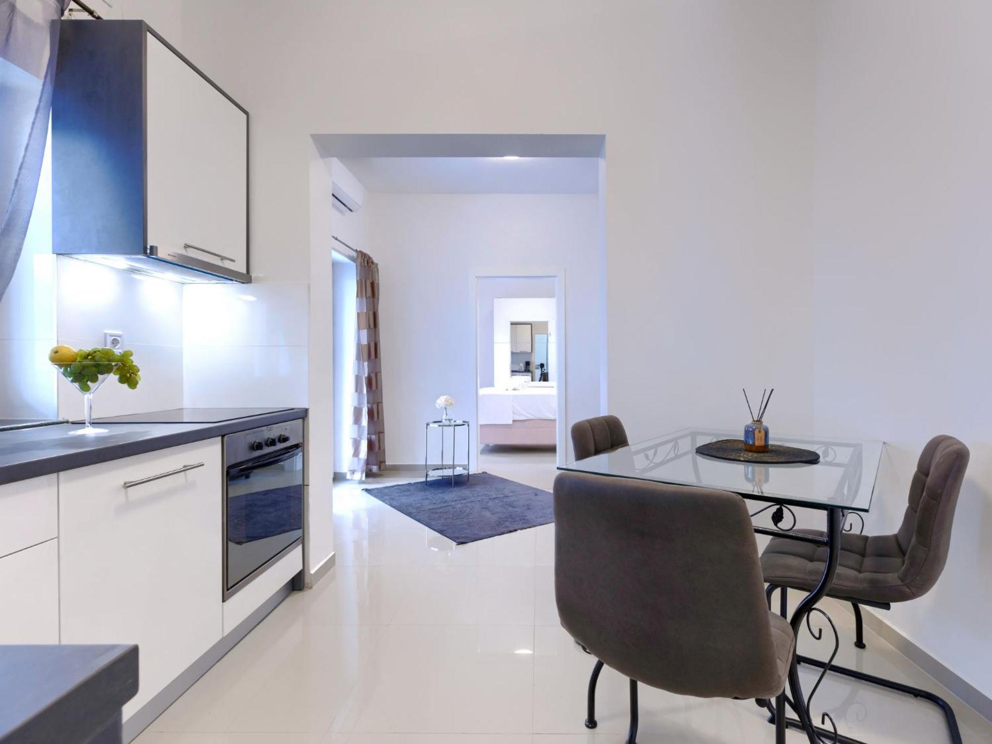 Amra-1 By Interhome
